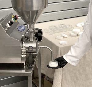 Response Benchtop Filling for artisan cosmetics and food & beverage industries